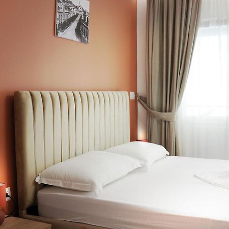 Hotel Luris Golem  Dış mekan fotoğraf