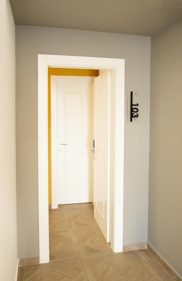 Hotel Luris Golem  Dış mekan fotoğraf