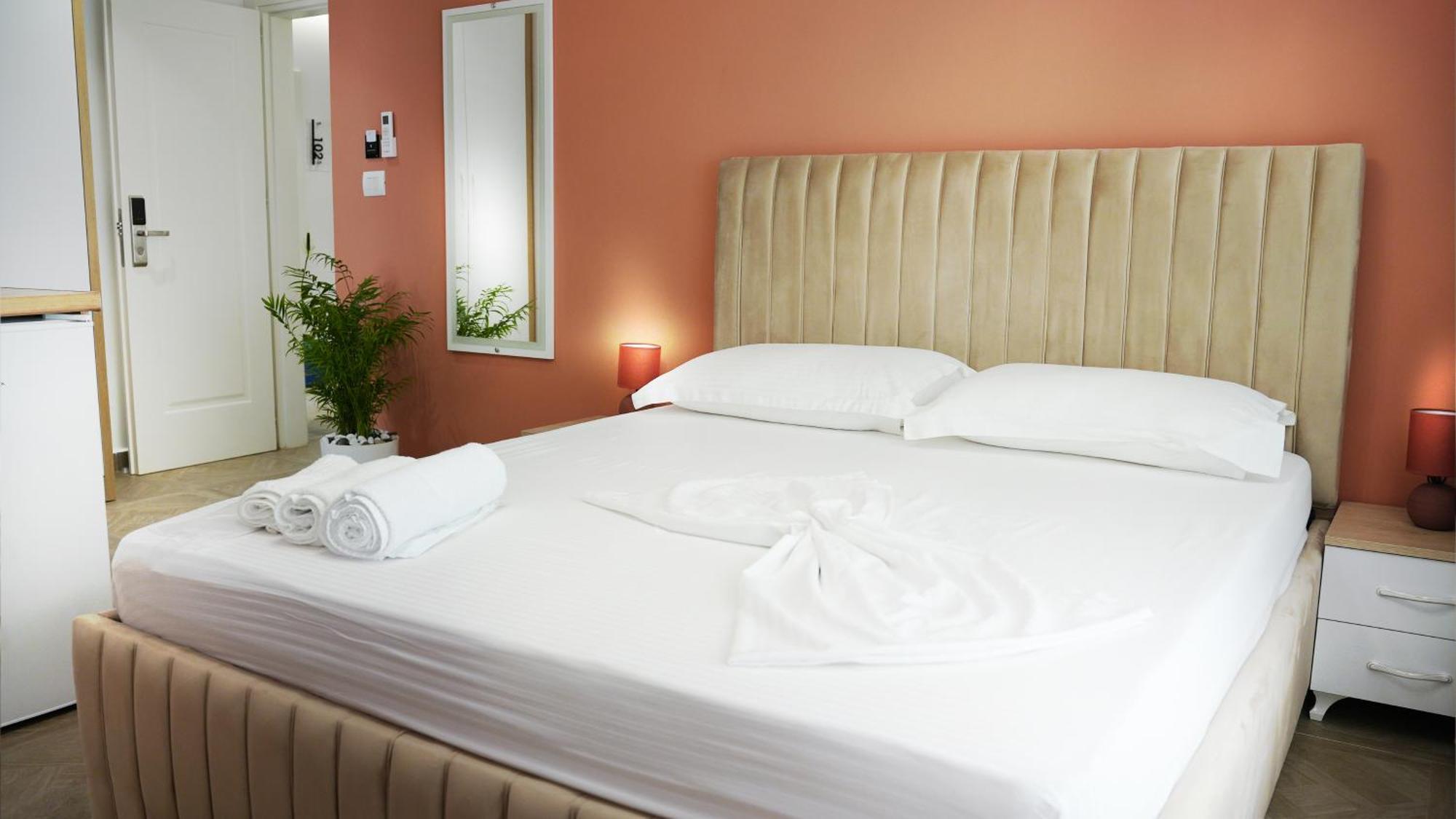 Hotel Luris Golem  Dış mekan fotoğraf