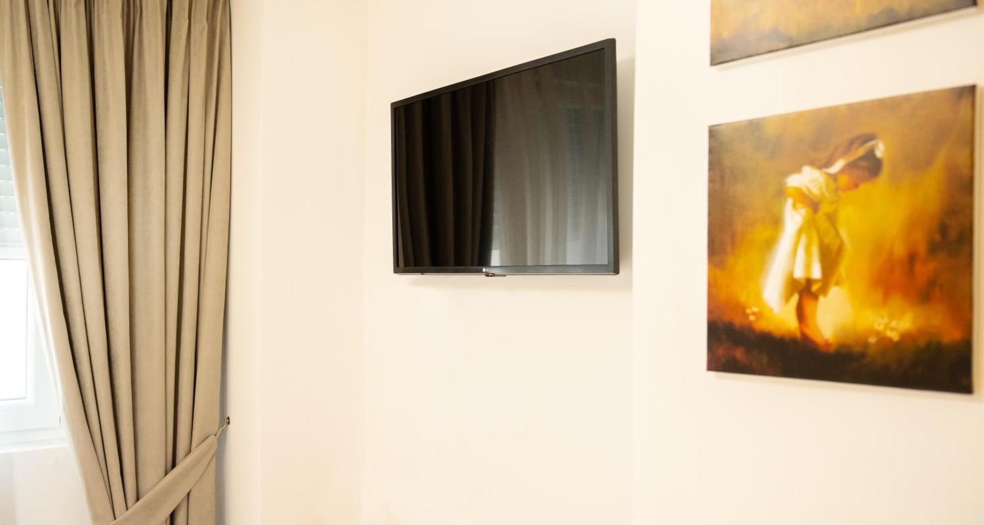 Hotel Luris Golem  Dış mekan fotoğraf