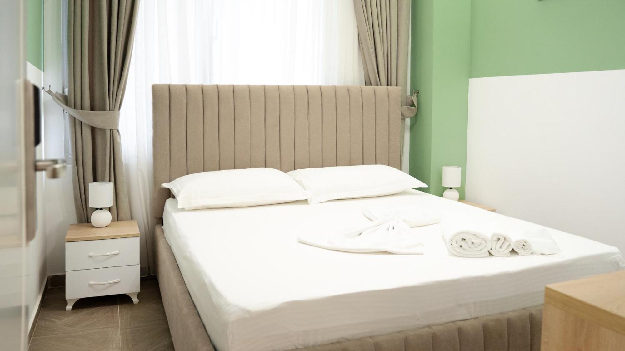 Hotel Luris Golem  Dış mekan fotoğraf